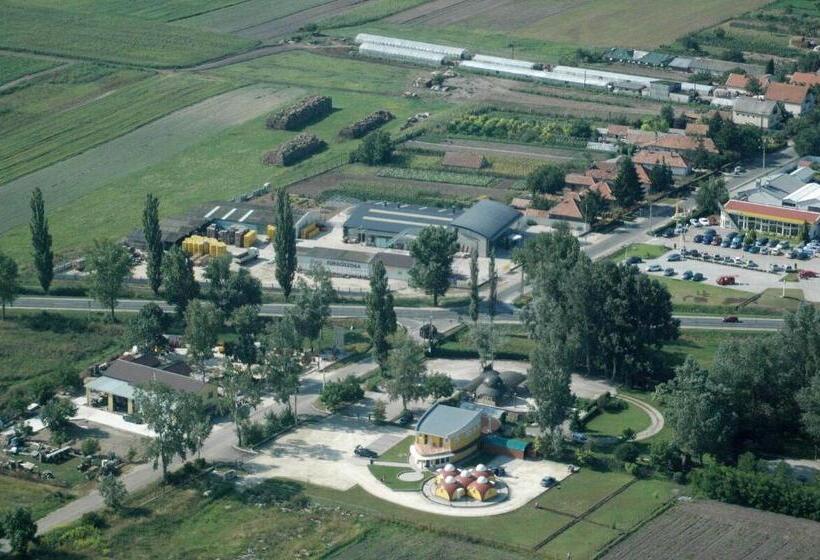 Nautilus étterem és Panzió