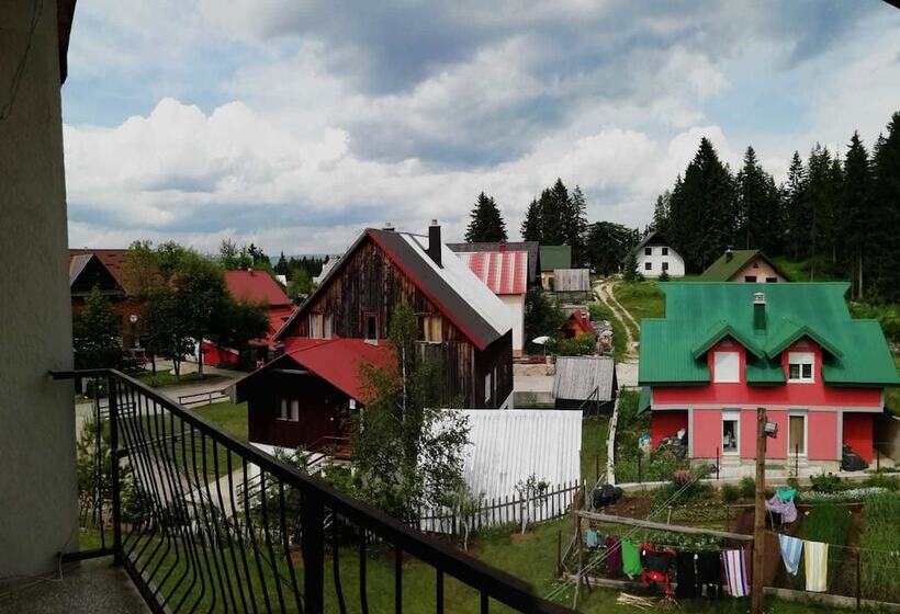 پانسیون Accommodation Konak