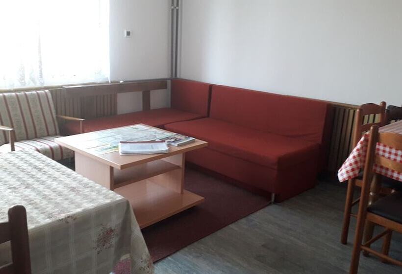 پانسیون Accommodation Konak