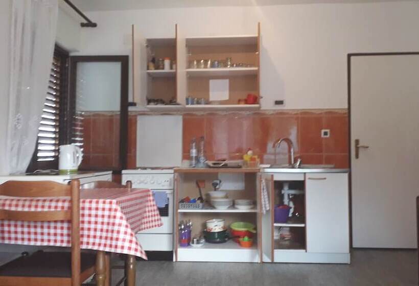 پانسیون Accommodation Konak