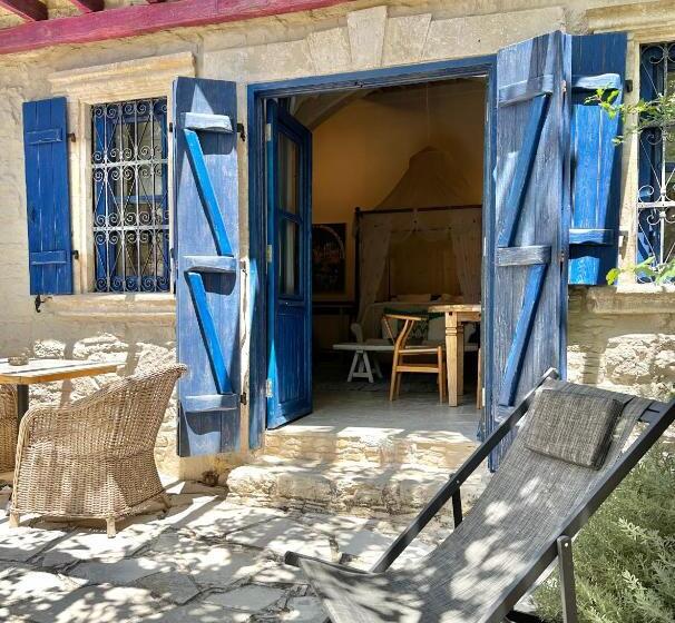 ペンション Apokryfo Traditional Guesthouse