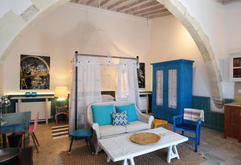 پانسیون Apokryfo Traditional Guesthouse