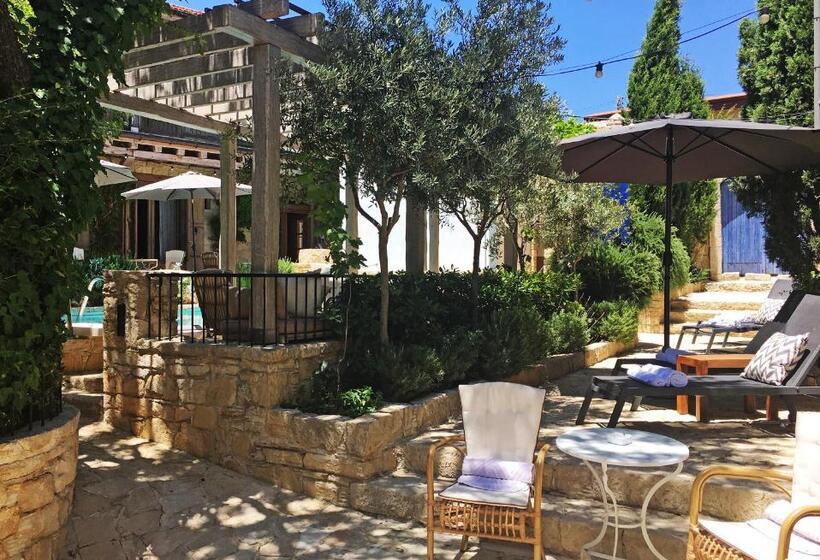 بنسيون Apokryfo Traditional Guesthouse