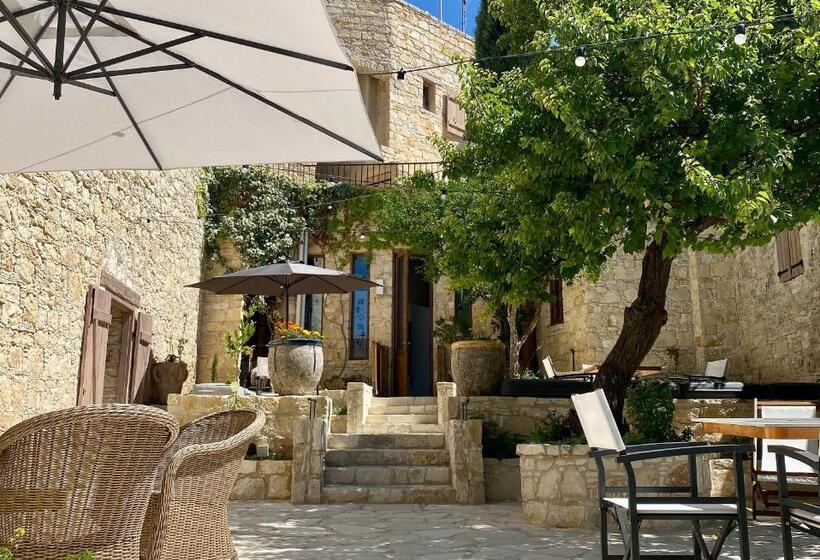 ペンション Apokryfo Traditional Guesthouse