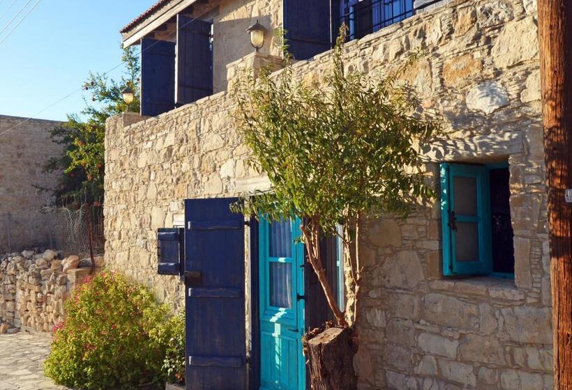 ペンション Apokryfo Traditional Guesthouse