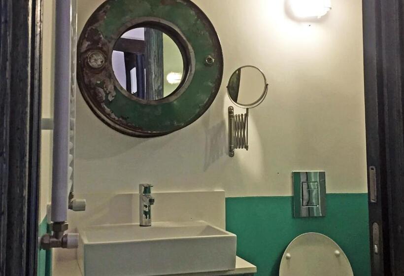 بنسيون Apokryfo Traditional Guesthouse