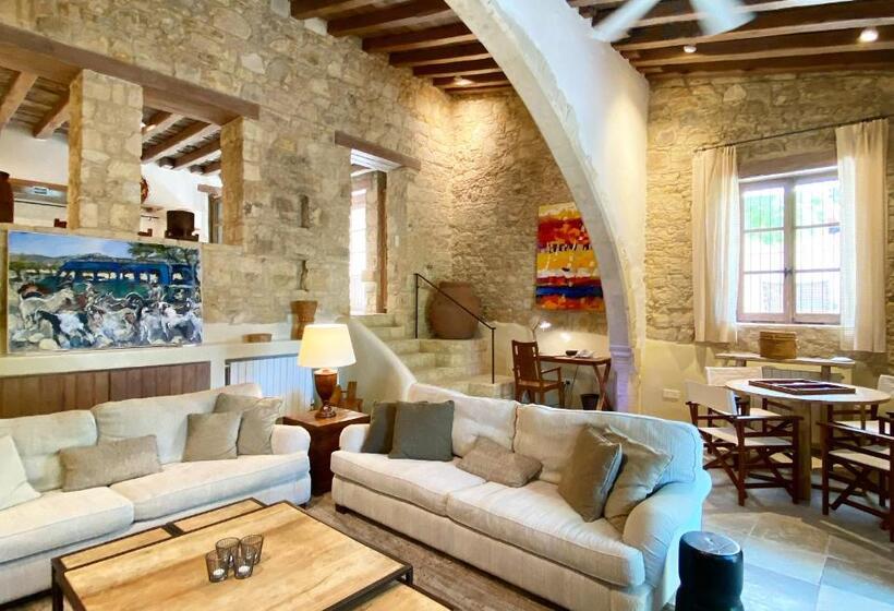 پانسیون Apokryfo Traditional Guesthouse
