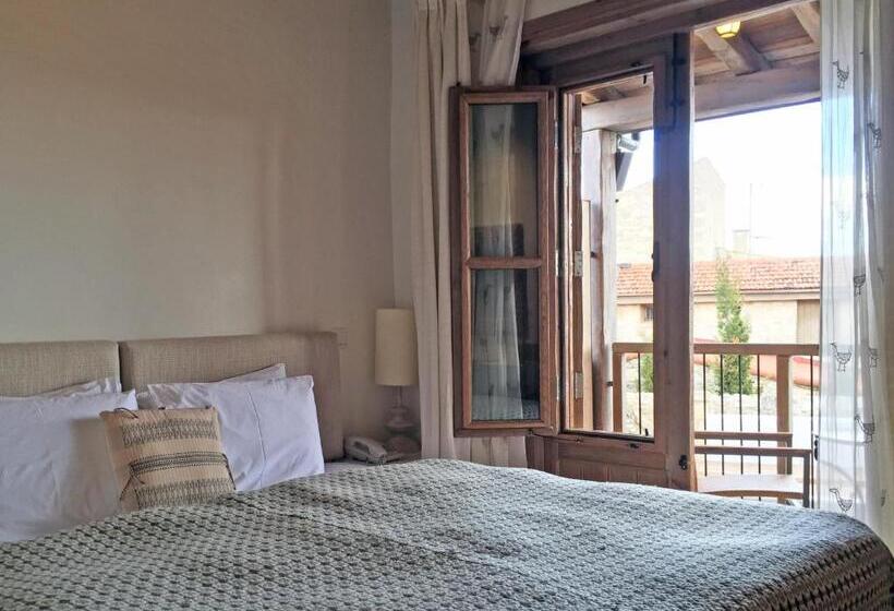 بنسيون Apokryfo Traditional Guesthouse