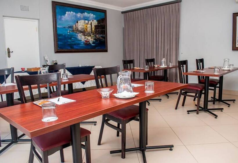 ペンション Balmoral Lodge