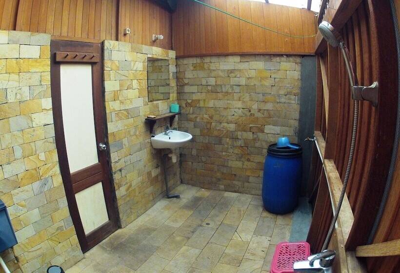 پانسیون Bukit Raya Guesthouse