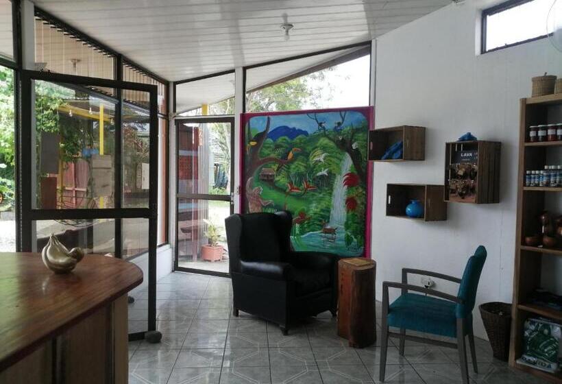 פנסיון Cabinas Cahuita