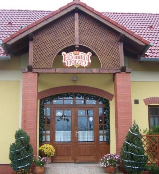 ペンション Eckhardt Vendégház