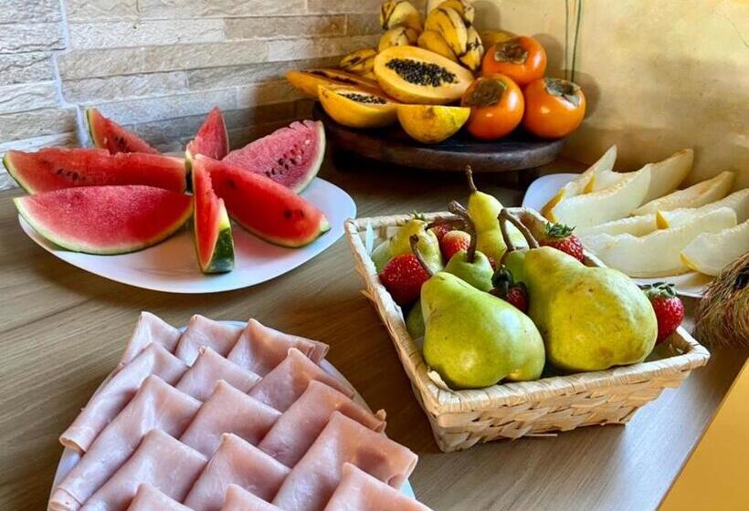 膳宿费 Estação Serramar