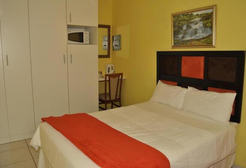 פנסיון Ethen Guesthouse