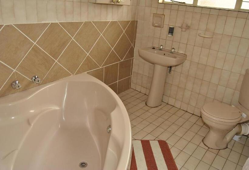 פנסיון Ethen Guesthouse