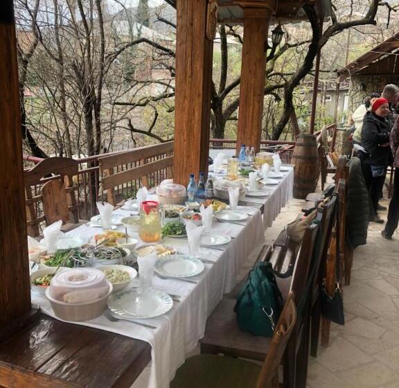 Пансион Guest House Anahit Ijevan