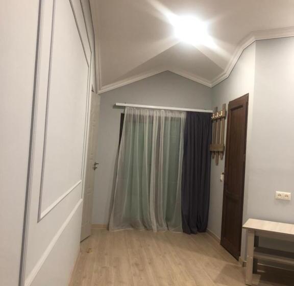 Пансион Guest House Anahit Ijevan