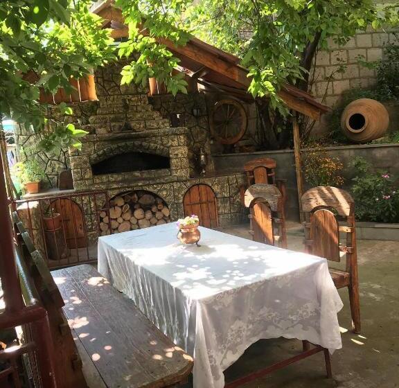 Пансион Guest House Anahit Ijevan