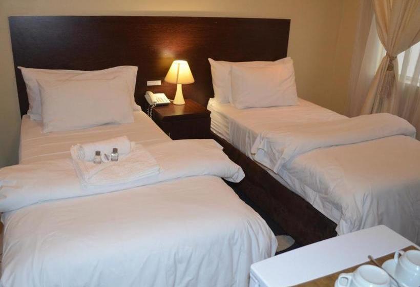 ペンション Henry George Guest House