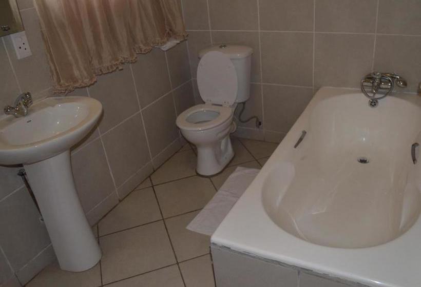 ペンション Henry George Guest House