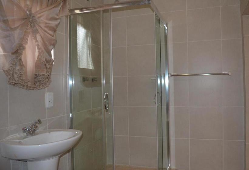 ペンション Henry George Guest House