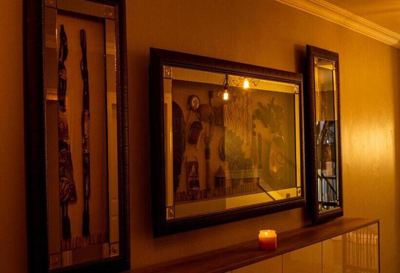 ペンション Henry George Guest House