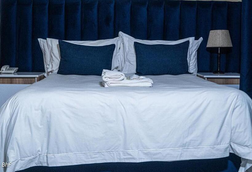 ペンション Henry George Guest House