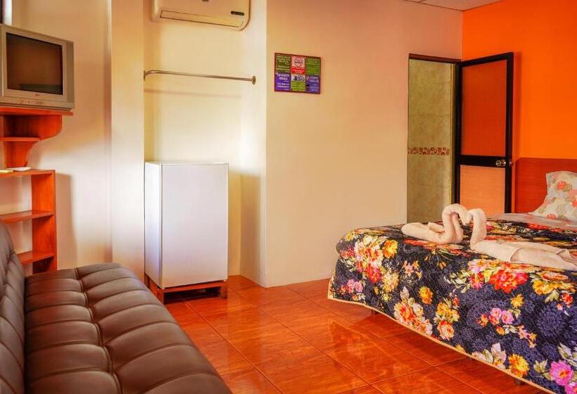 פנסיון Hospedaje Germania