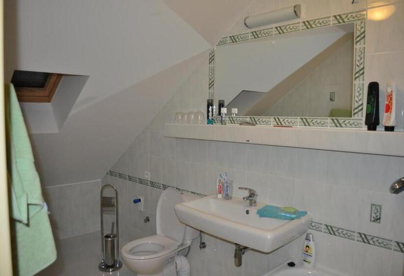 بنسيون Hostinec Vo Višňovom