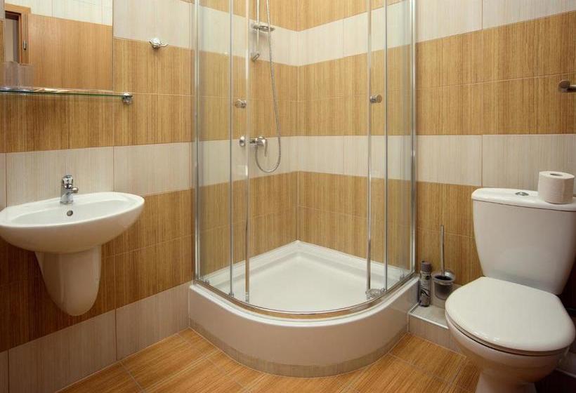 پانسیون Kamanos