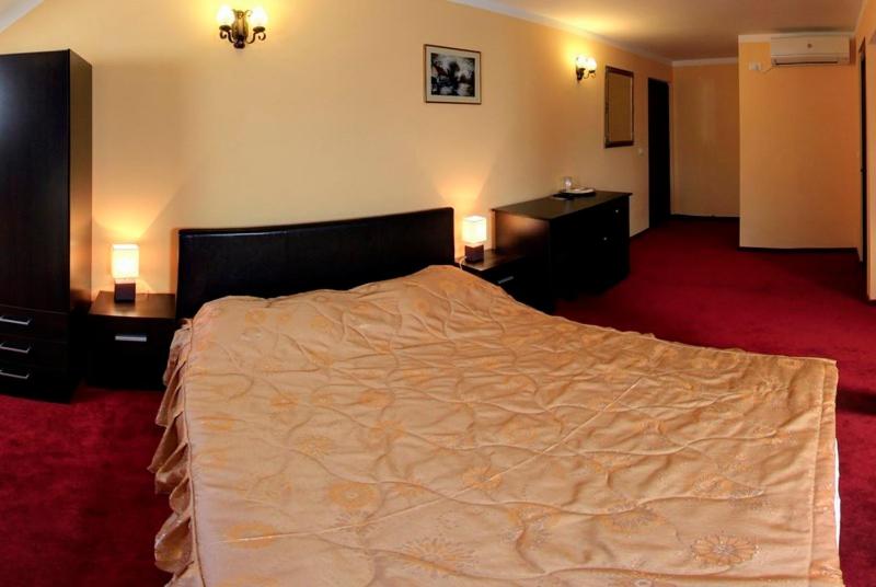 بنسيون La Storia Guest House