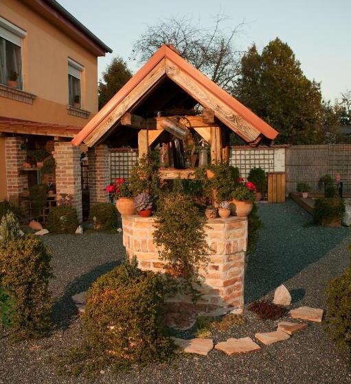 پانسیون La Villa Pergola