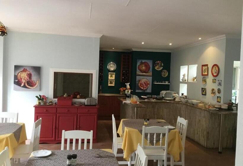 펜션 Lala Nathi Guest House & Self Catering