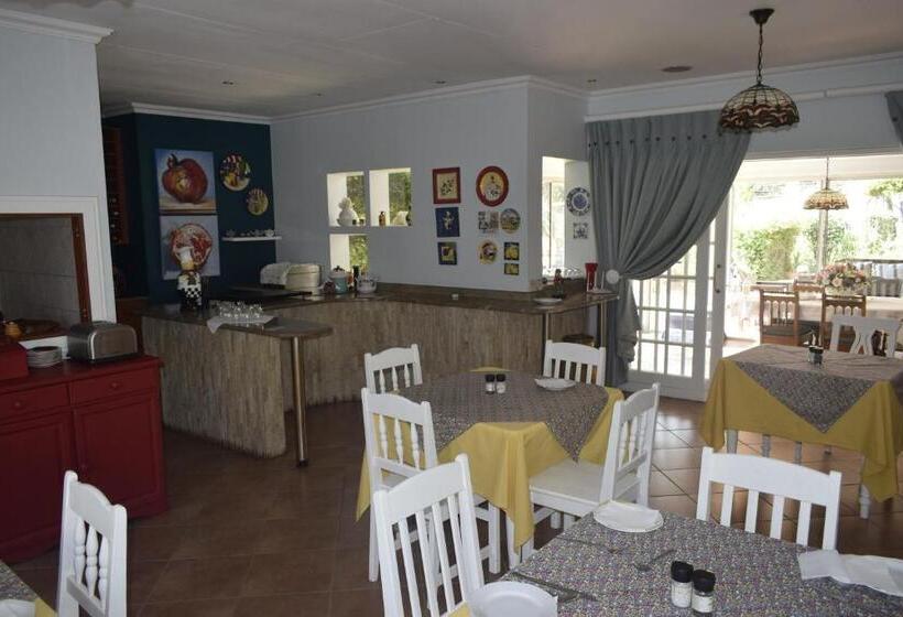 펜션 Lala Nathi Guest House & Self Catering