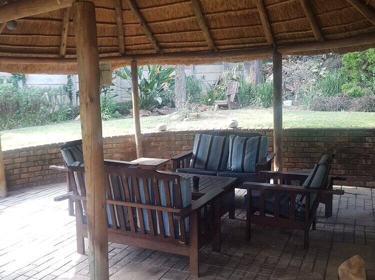 펜션 Lala Nathi Guest House & Self Catering