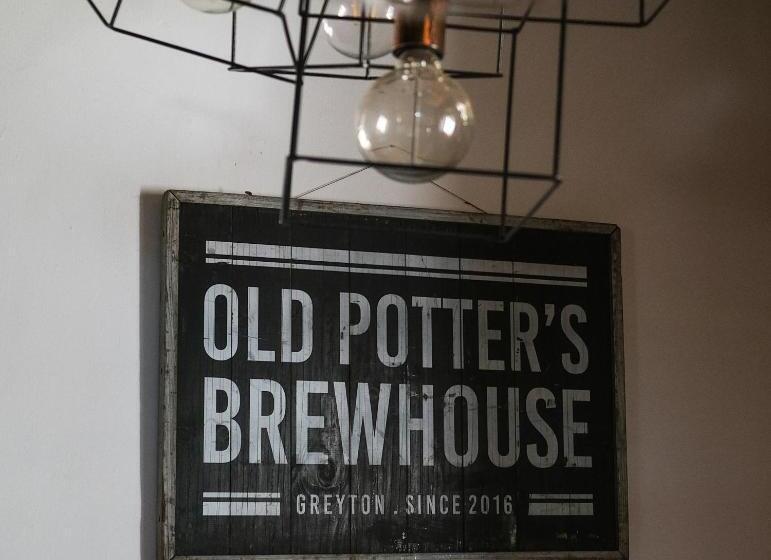 Пансион Old Potters Inn