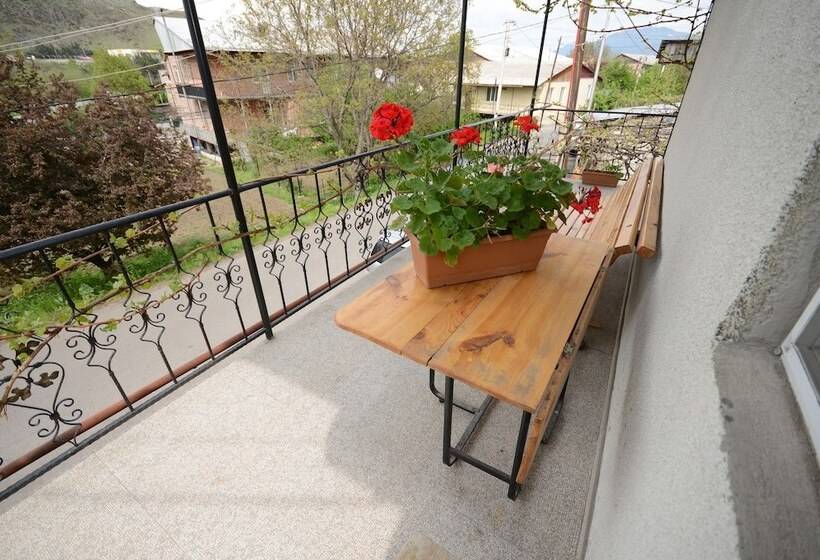 پانسیون Olimpo Guest House