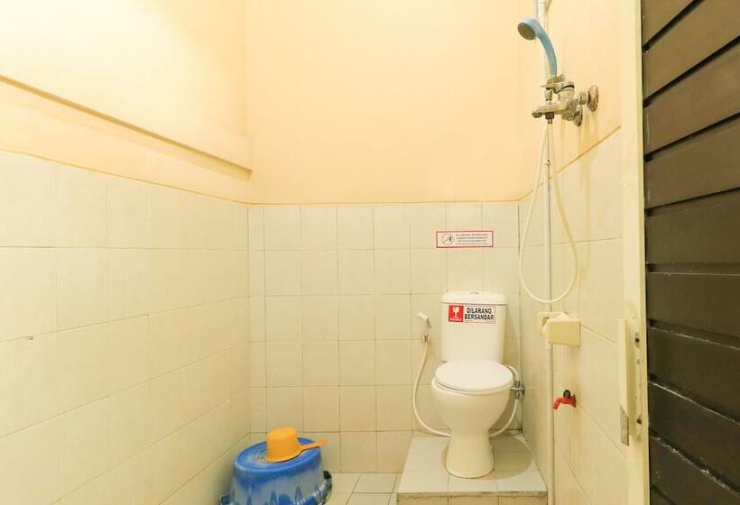 膳宿费 Penginapan Pondok Rizqi Syariah