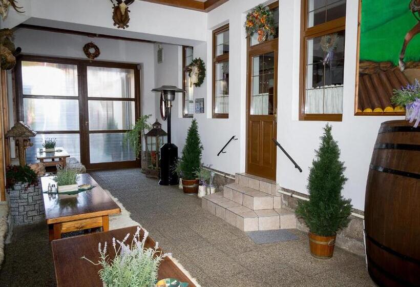 膳宿费 Penzión Gazdovský Hostinec