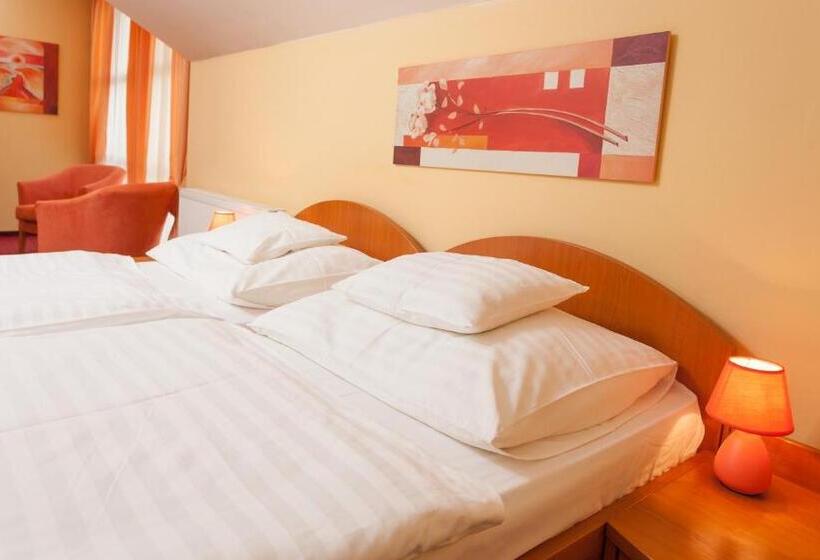 بنسيون Penzión Kamélia