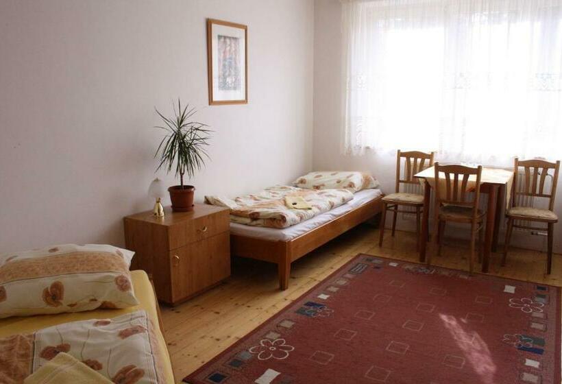 פנסיון Penzión Koras