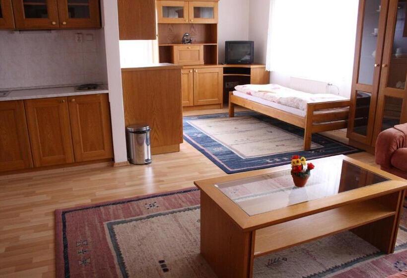 פנסיון Penzión Koras