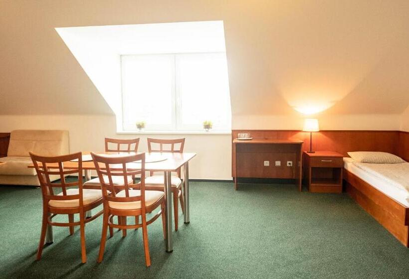 Panzió Penzion Rondo