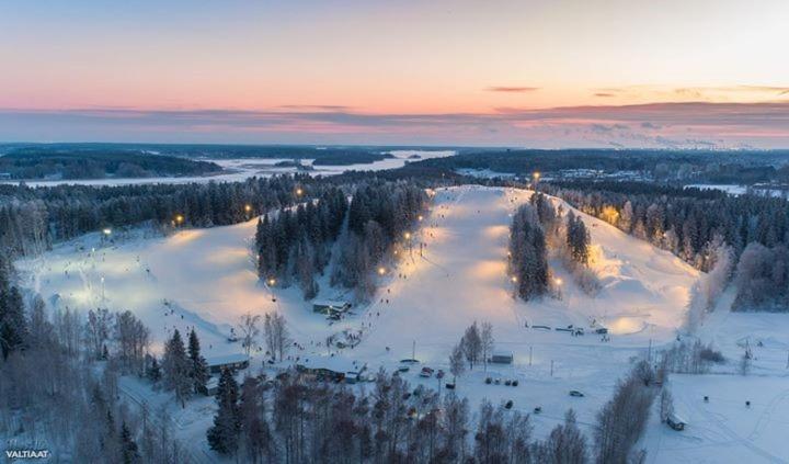 بنسيون Poukama