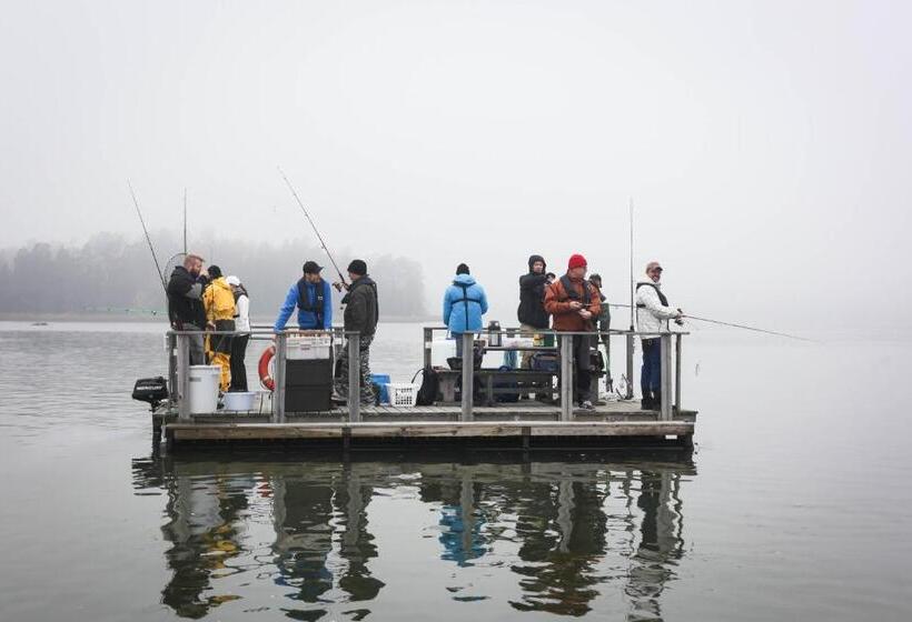 بنسيون Poukama