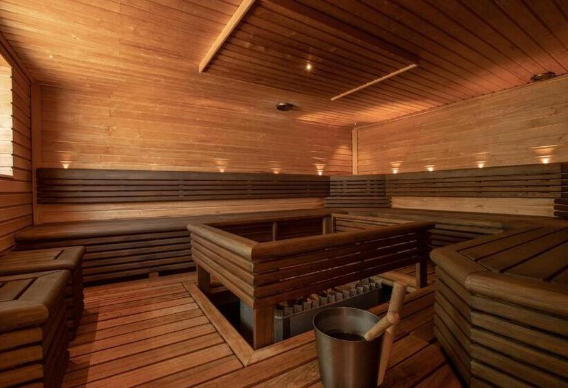 بنسيون Poukama