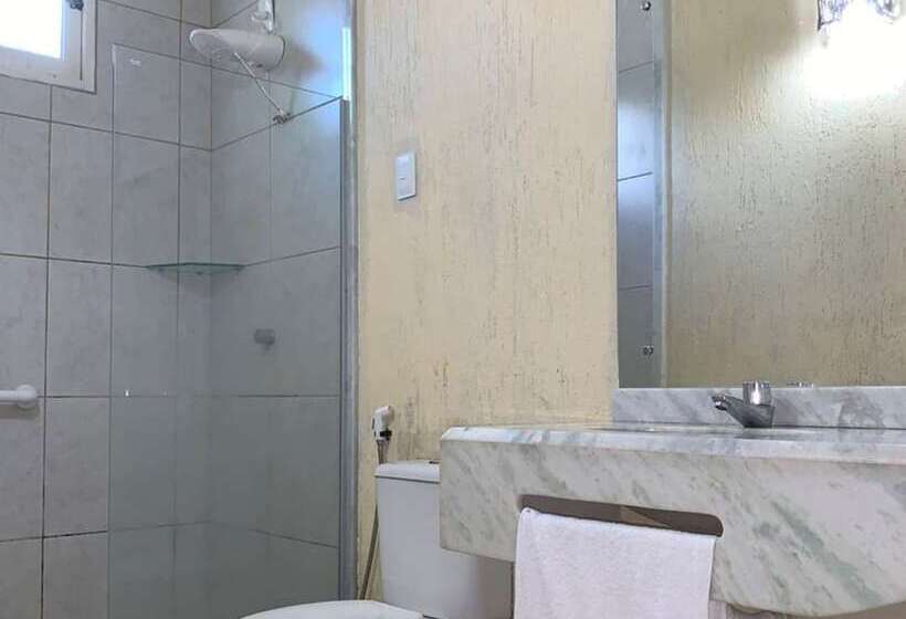 ペンション Pousada A Praia