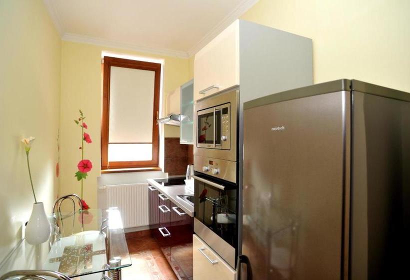 פנסיון Penzion Anesis   štúdiá