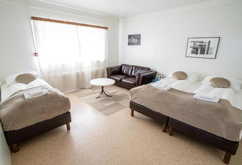 پانسیون The Nest