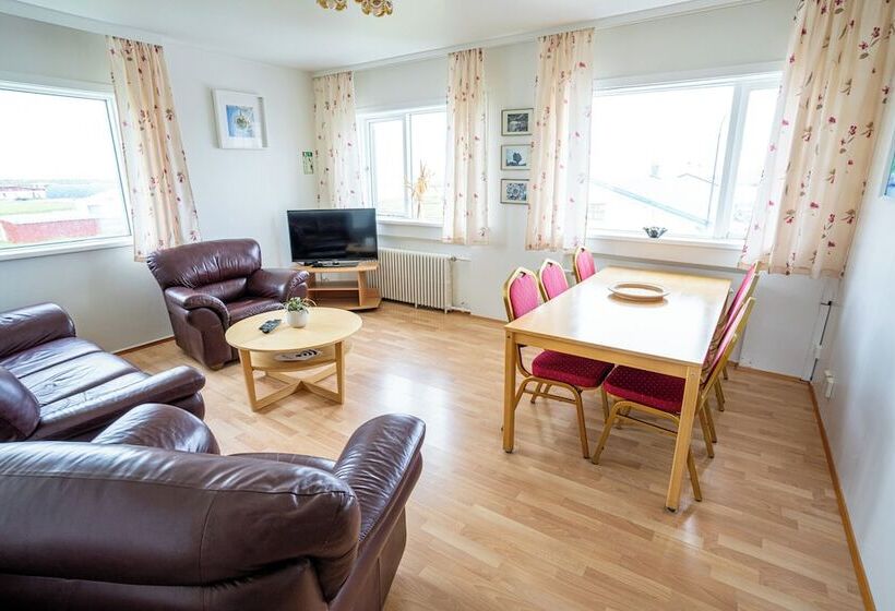 پانسیون The Nest